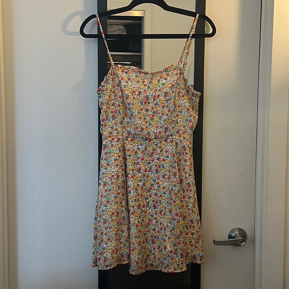 Lulu’s Floral Sun Dress - size M
